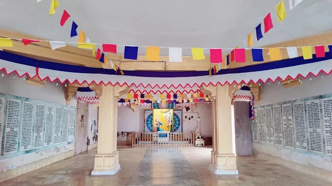 Gita Mandir Dwarka — ISKCON temple with Gita verses